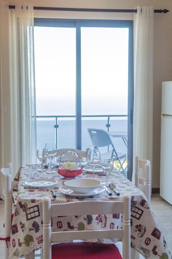 Ferienwohnung “Venik House” Sea_Mountains_Relaxing_Barbecue Funchal  Exterior foto